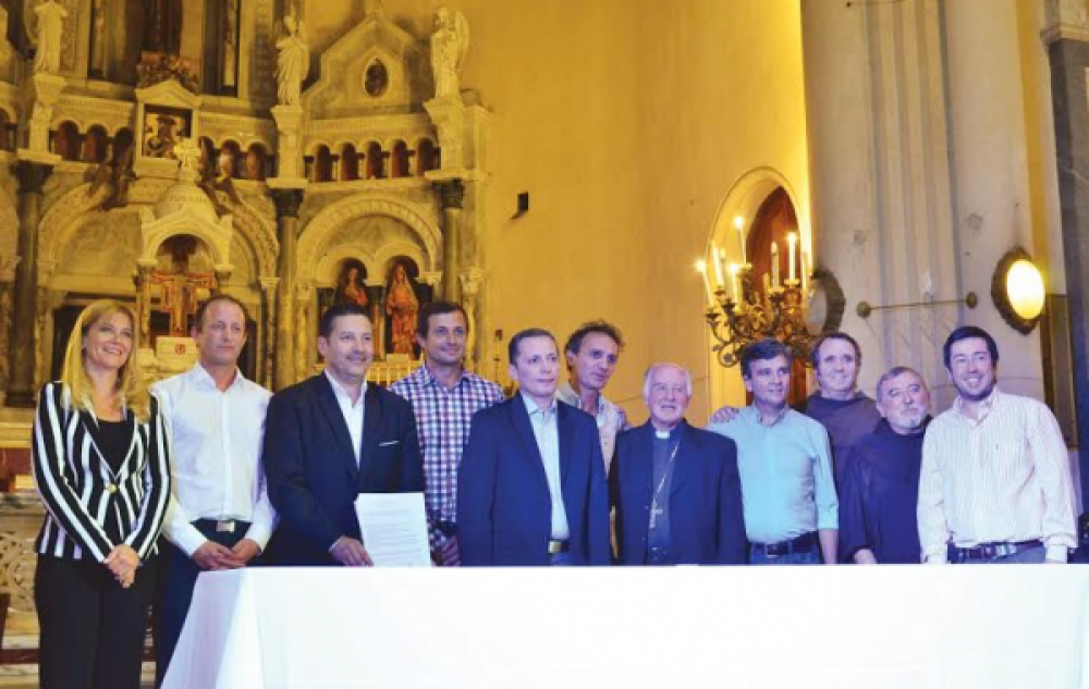 INTENDENTES DE TODO EL PA�S Y DE DISTINTOS PARTIDOS RATIFICAR�N EL PACTO DE SAN ANTONIO DE PADUA