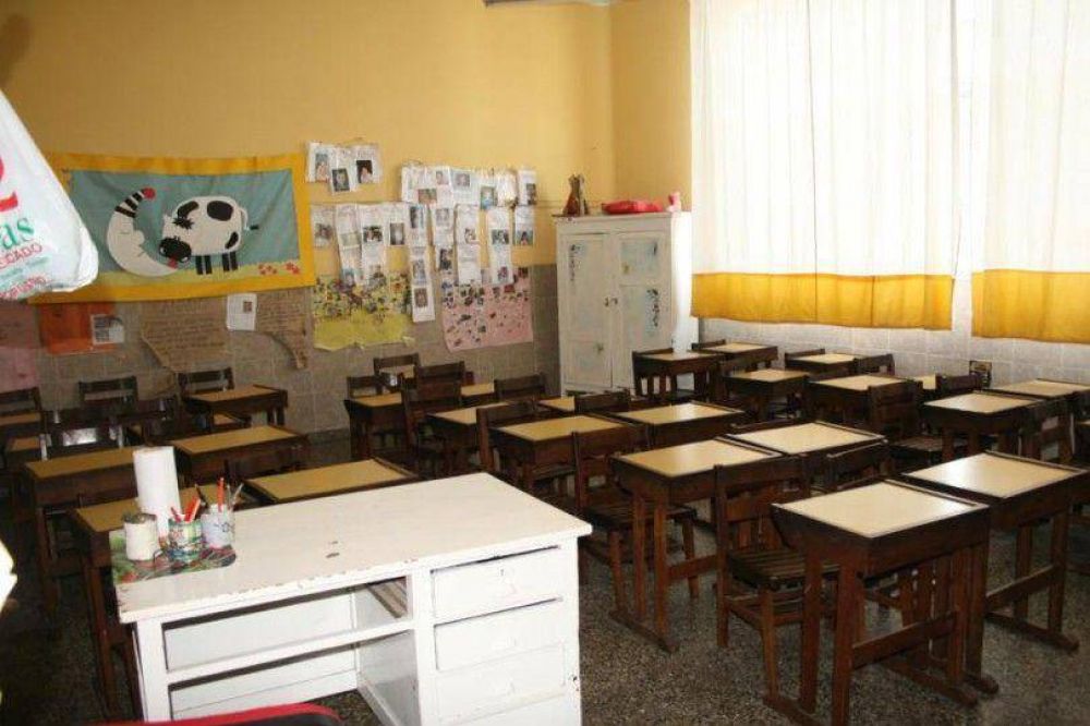 M�s de 16 mil alumnos de primaria e inicial comenzar�n las clases hoy