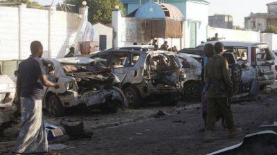 Terrorismo isl�mico: al menos 30 muertos en Somalia en un doble atentado con bombas