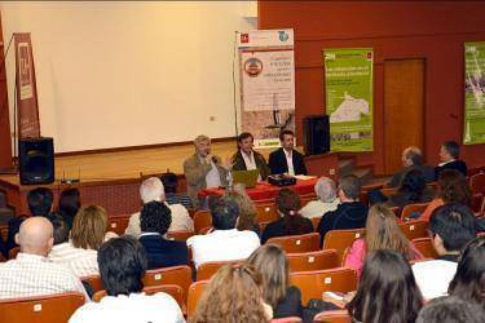Esp�nola dijo que la quita de retenciones mineras beneficia a la actividad en la provincia