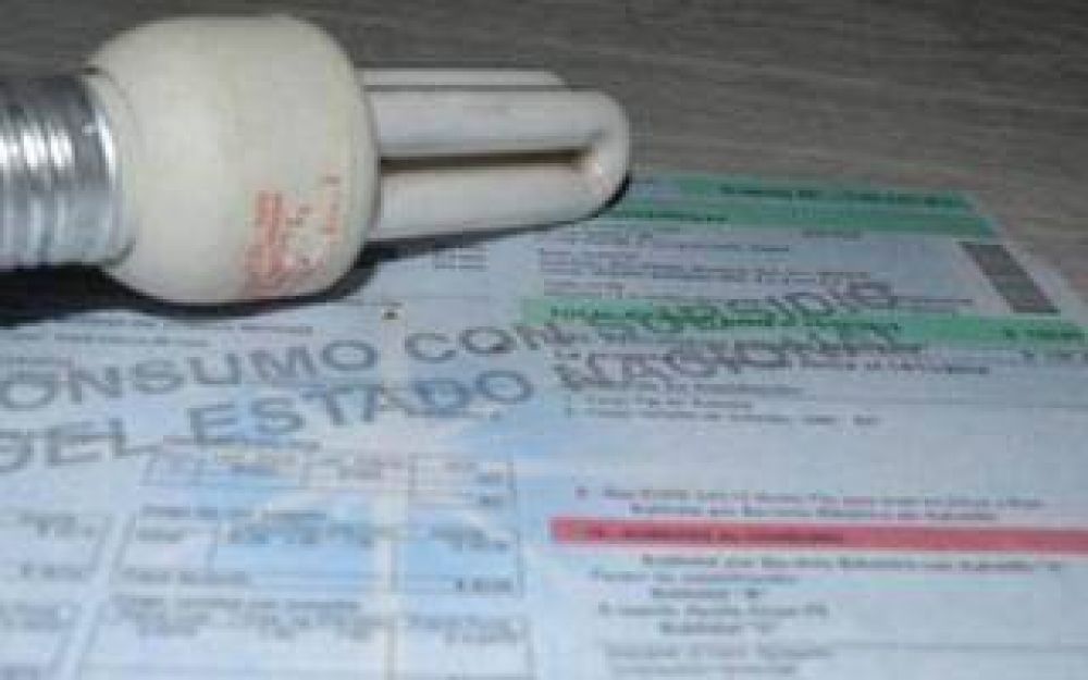 Vidal aprob� aumentos para las tarifas de luz en la provincia