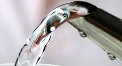 Nuevas familias fueron favorecidas con m�dulos de agua para consumo humano