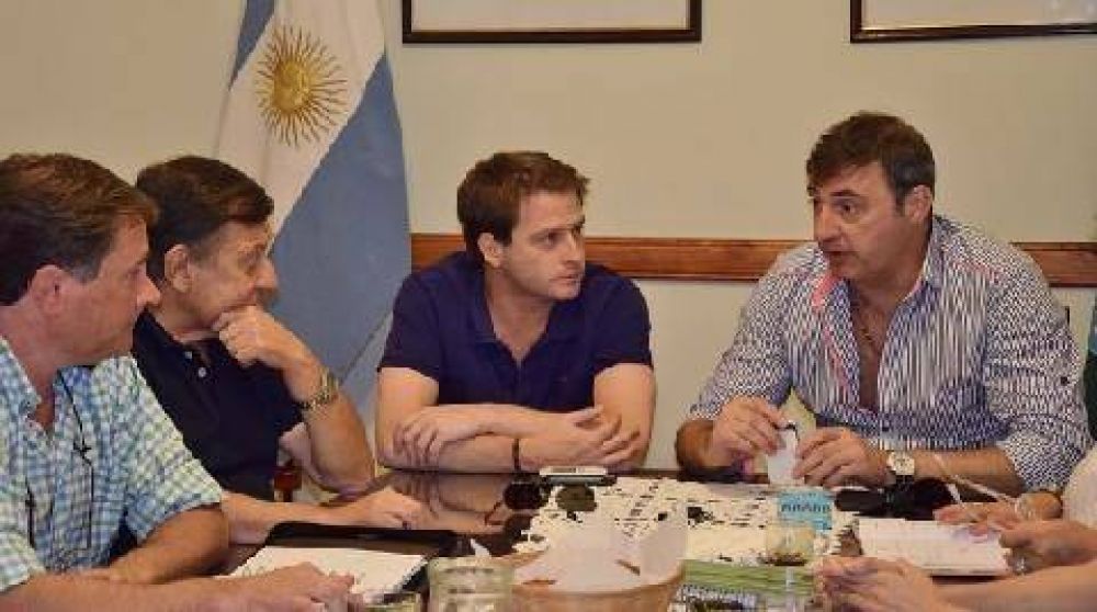 Luciani retom� la actividad y se reuni� con funcionarios provinciales