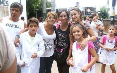 Las mochilas volvieron a copar las calles: c�mo fue el inicio en Lomas