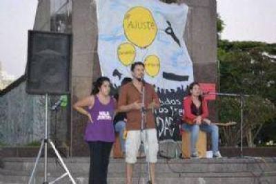 Patria Grande llev� a cabo la actividad cultural y pol�tica �Pinchale el globo a Macri�