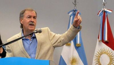 Schiaretti dijo que la Provincia ofrecer� financiar desag�es para la Capital