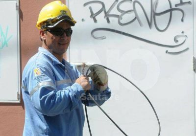 EPE: unos 340 mil usuarios pagar�n la luz m�s barata por la tarifa social