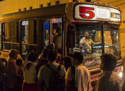 Choferes de Saeta amenazan con cortar el servicio nocturno