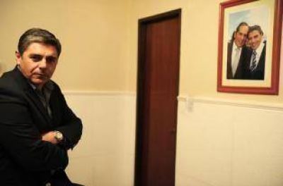 Legisladores esperan que el gobernador se refiera a pol�ticas de largo plazo