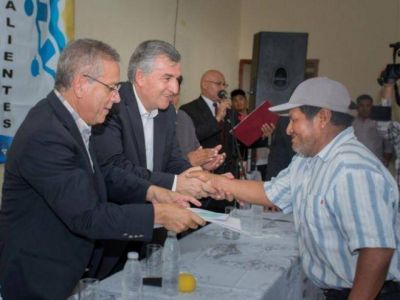 GERARDO MORALES ENTREG� SUBSIDIOS A PRODUCTORES AFECTADOS POR EL GRANIZO