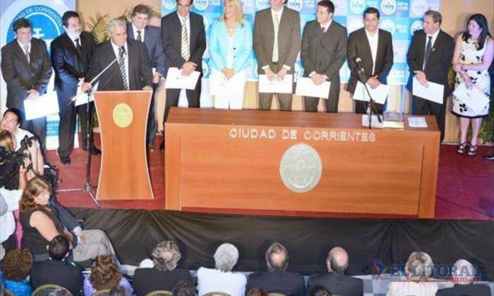 R�os inaugura el a�o parlamentario con balance y anuncio de obras