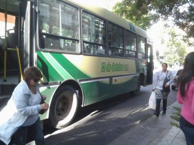 Boleto: colectiveros atentos ante posibles recortes de los empresarios