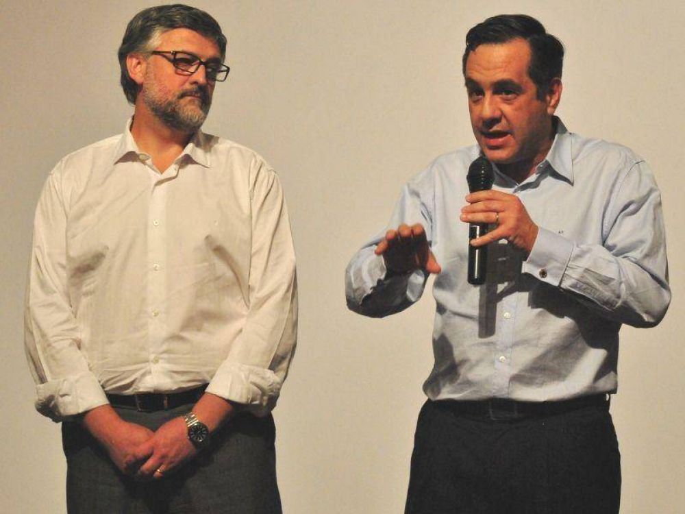 Finocchiaro, tras el paro de estatales: �Si era para reclamar, se podr�a haber pensado en otro d�a�