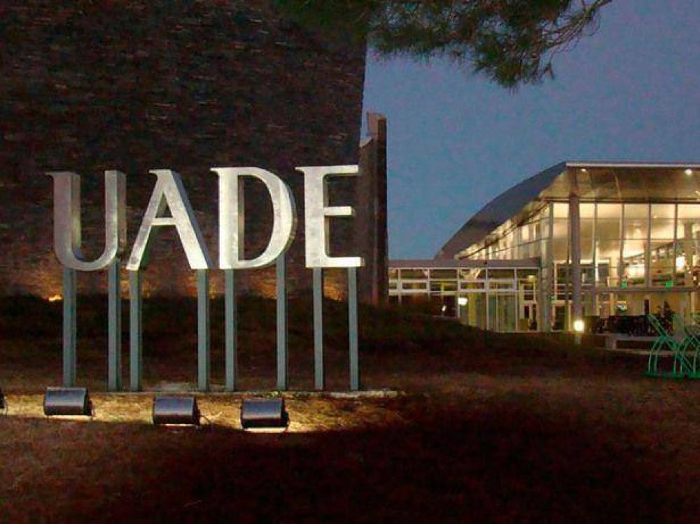 El viernes vence el plazo para inscribirse en las becas de la UADE