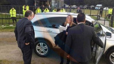 �Ser� un discurso de paz social� dijo Bertone apenas arribada al recinto legislativo