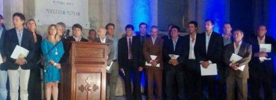 Vitale particip� de la firma del Pacto de San Antonio