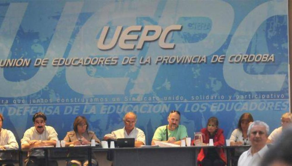 Maestros esperan nueva propuesta de la Provincia
