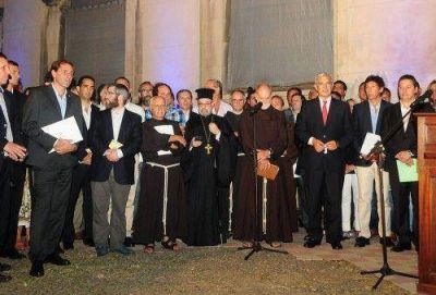 Dirigentes de todo el arco pol�tico se sumaron al Pacto de San Antonio de Padua