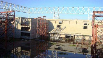 Megaestadio: el PRO dice que si no lo terminan, hay que demolerlo