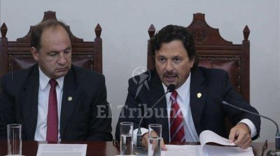 S�enz pidi� m�s coparticipaci�n y lanz� beneficios impositivos