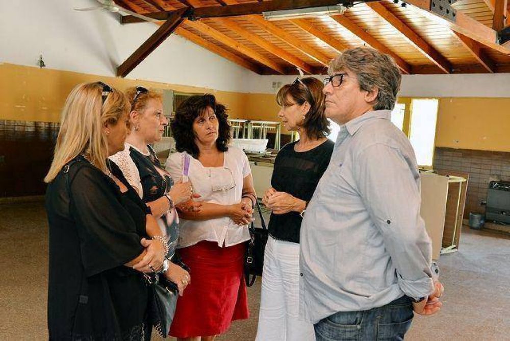 El Municipio de San Fernando invirti� $900.000 en la Primaria N�3
