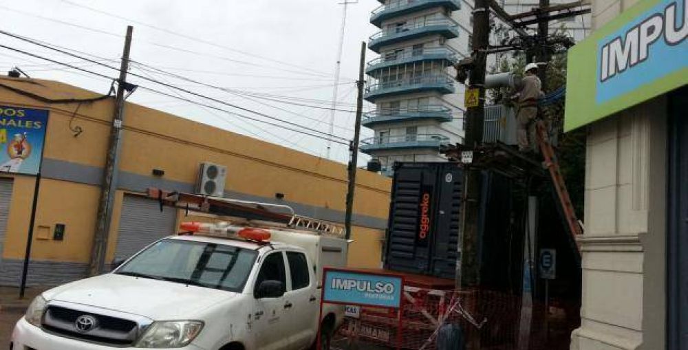 Coopser retira los generadores, tras instalaci�n del nuevo transformador