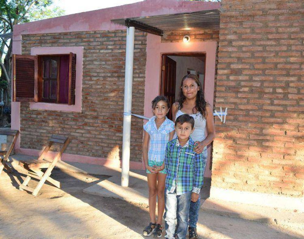 Nuevas viviendas para Los Banegas, departamento Robles