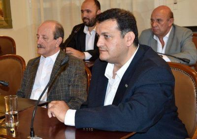 Acu�fero: el concejal Bravo dej� en claro que est� 