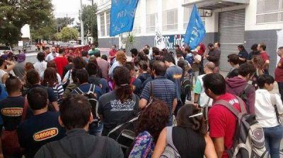 Acto contra el vaciamiento de la planta de Florida de PepsiCo Snacks