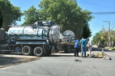 Ahora s�: est� en marcha el plan contra las cloacas que rebalsan en Santa Rosa
