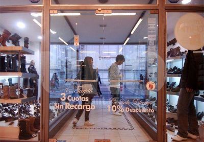 El gobierno avanza en un programa para el acceso al cr�dito del comercio