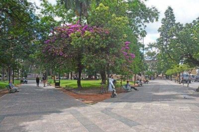 En dos meses, vecinos y turistas podr�n disfrutar de una renovada plaza 9 de Julio