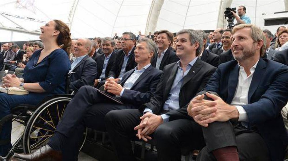 Macri reuni� a su tropa en Tecn�polis y exigi� recortar los gastos del Estado