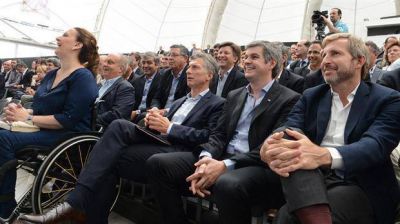 Macri reuni� a su tropa en Tecn�polis y exigi� recortar los gastos del Estado