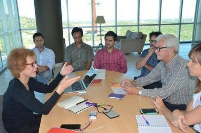 Contin�an los trabajos para maximizar la innovaci�n en el sistema de salud p�blica