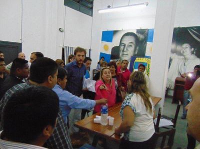 PJ: escandaloso cierre de presentaci�n de listas