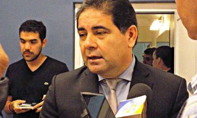 Di Martino dijo que el mensaje de Jofr� �fue directo al vecino� y pidi� pagar los impuestos