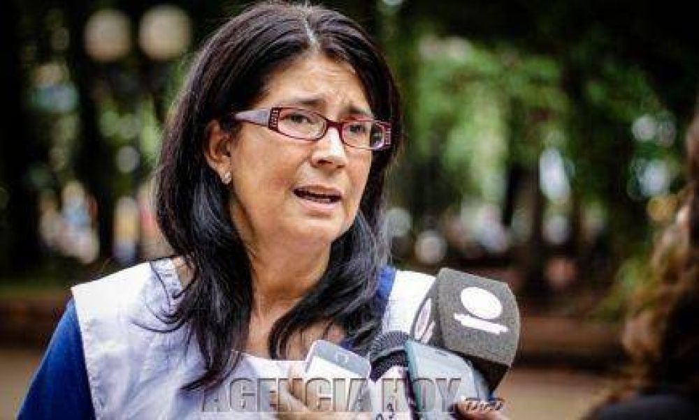 �El salario docente hoy tiene un alto porcentaje en negro�