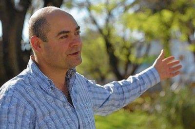 Gesti�n Reyes anunci� la reanudaci�n del plan municipal de viviendas