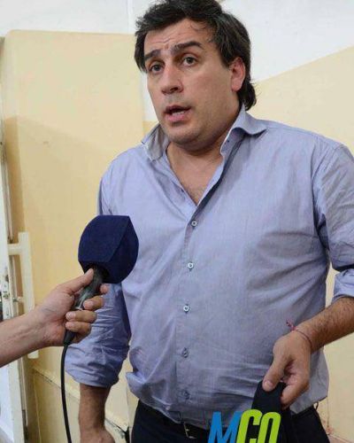 Prades eval�a pedir la mediaci�n judicial por remesas de fondos