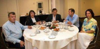 Guti�rrez recibi� a legisladores del MPN