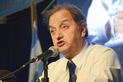 Linares se comprometi� a 