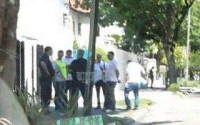 Intensifican la fumigaci�n tras el brote de dengue en Vicente L�pez