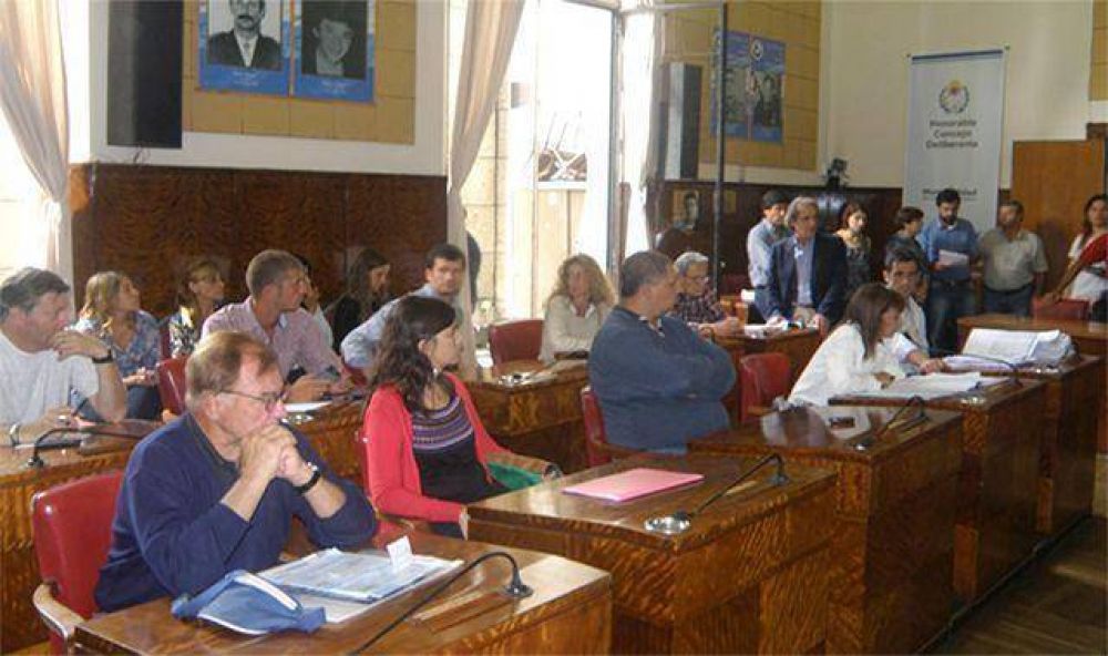 �Preocupa a los vecinos la ausencia de recursos en educaci�n, salud y trabajo�