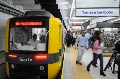 Analizan subir tarifa de subte a $6