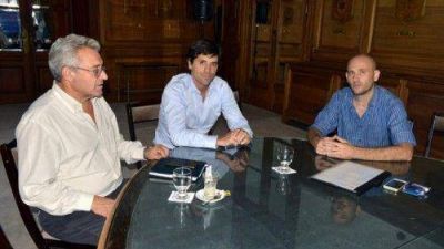 Germ�n Lago gestion� obras ante Naci�n
