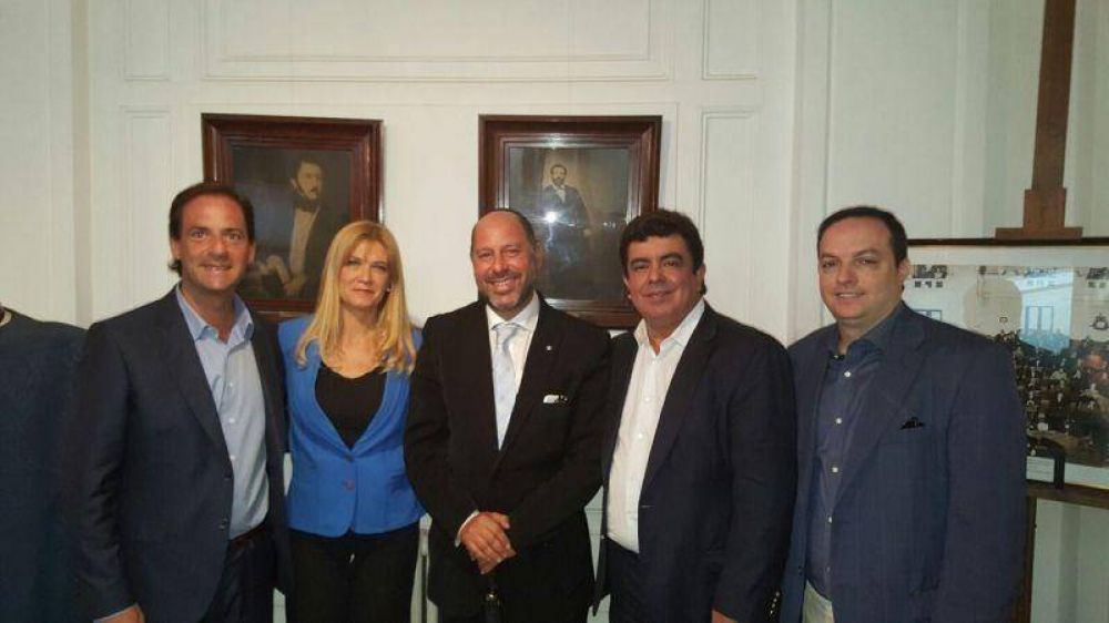 La DAIA con las intendencias de La Matanza y Escobar