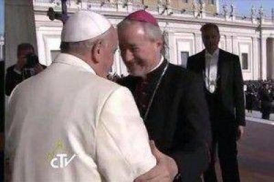 Monse�or Stanovnik se re�ne con el papa Francisco en Roma