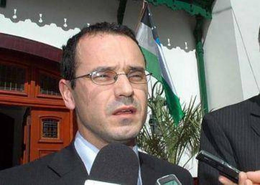 Cuestionan cr�dito que tom� el Gobierno