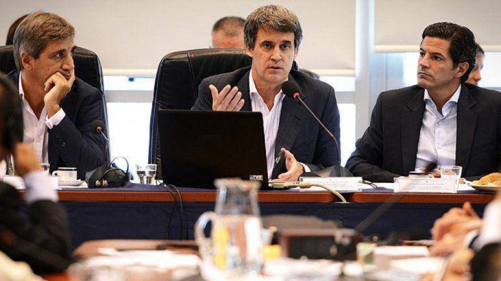 Alfonso Prat-Gay defiende en el Congreso el acuerdo con los holdouts